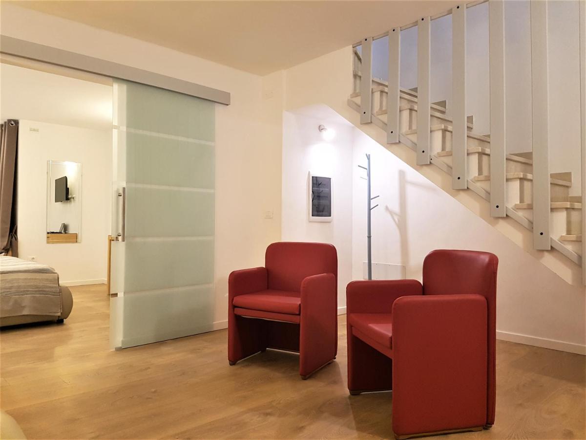 Sweet Honey Apartment Raffa ภายนอก รูปภาพ