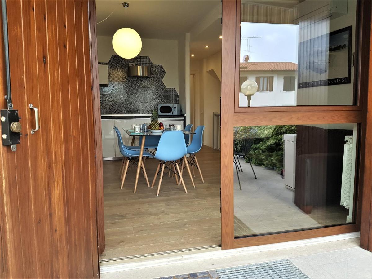 Sweet Honey Apartment Raffa ภายนอก รูปภาพ